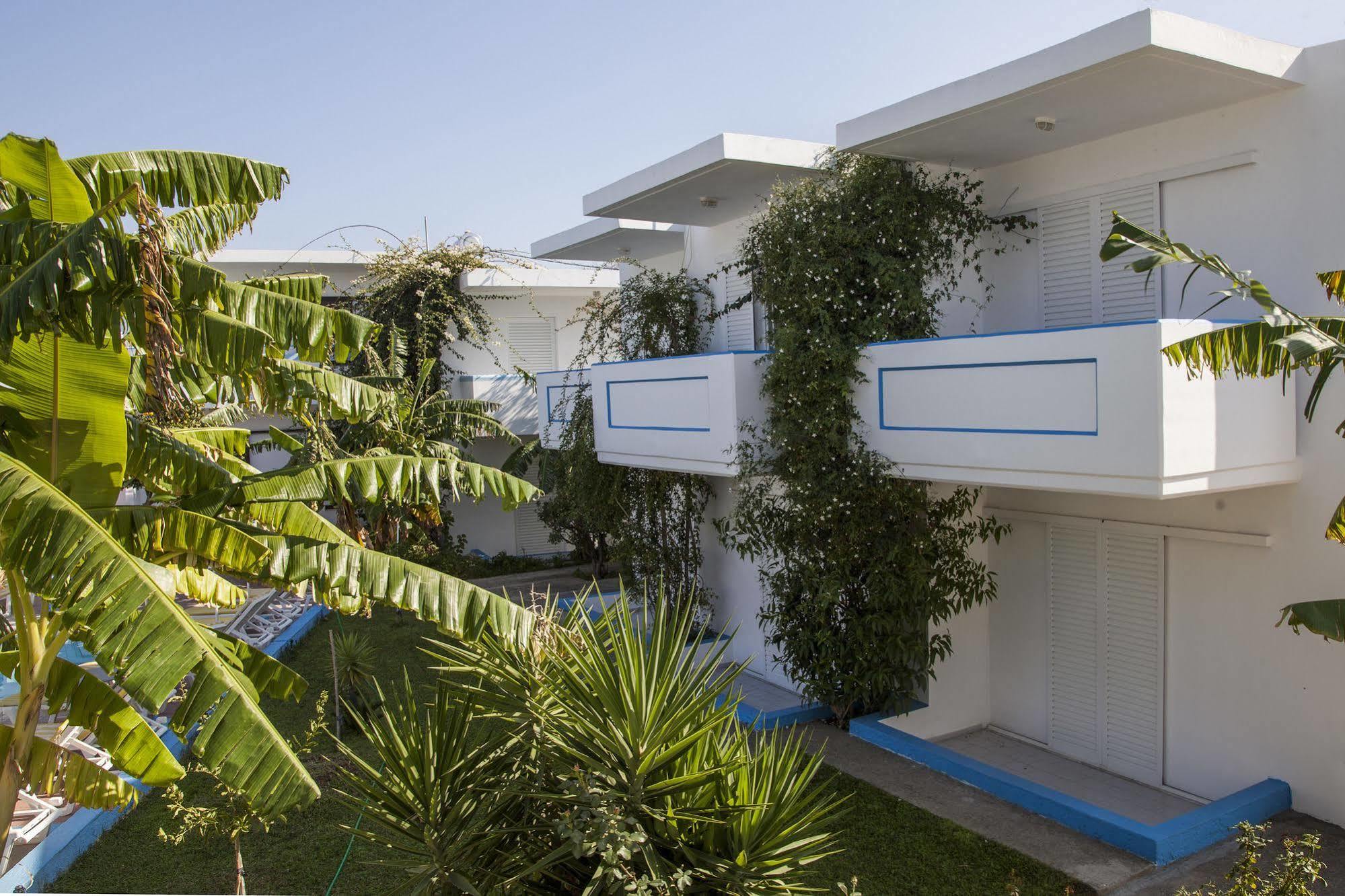 Yiannis Yard Studios & Apartments Città di Kos Esterno foto