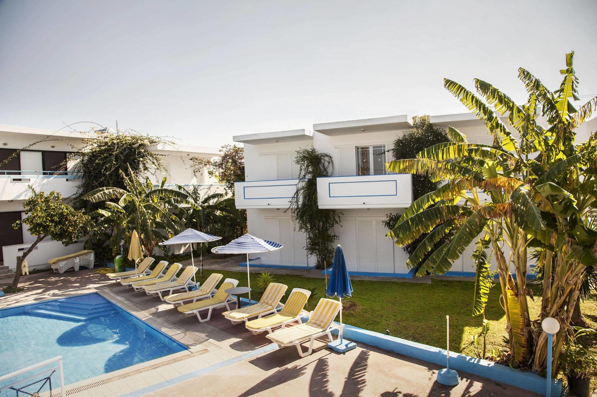 Yiannis Yard Studios & Apartments Città di Kos Esterno foto