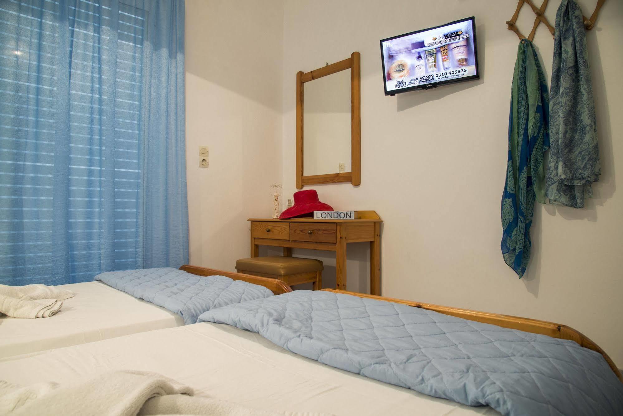 Yiannis Yard Studios & Apartments Città di Kos Esterno foto